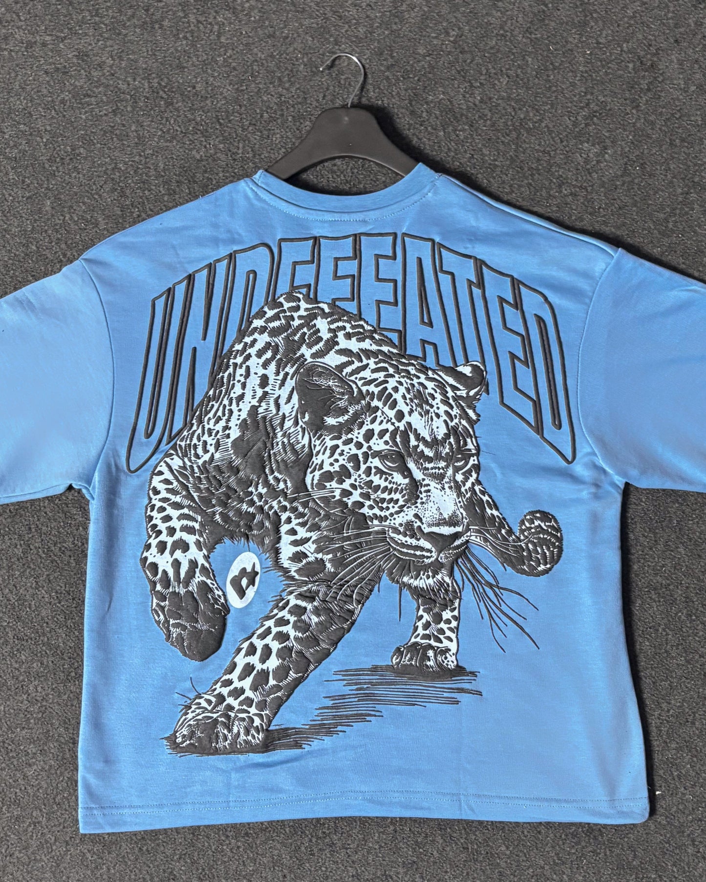 UNDEFEATED T-SHIRT